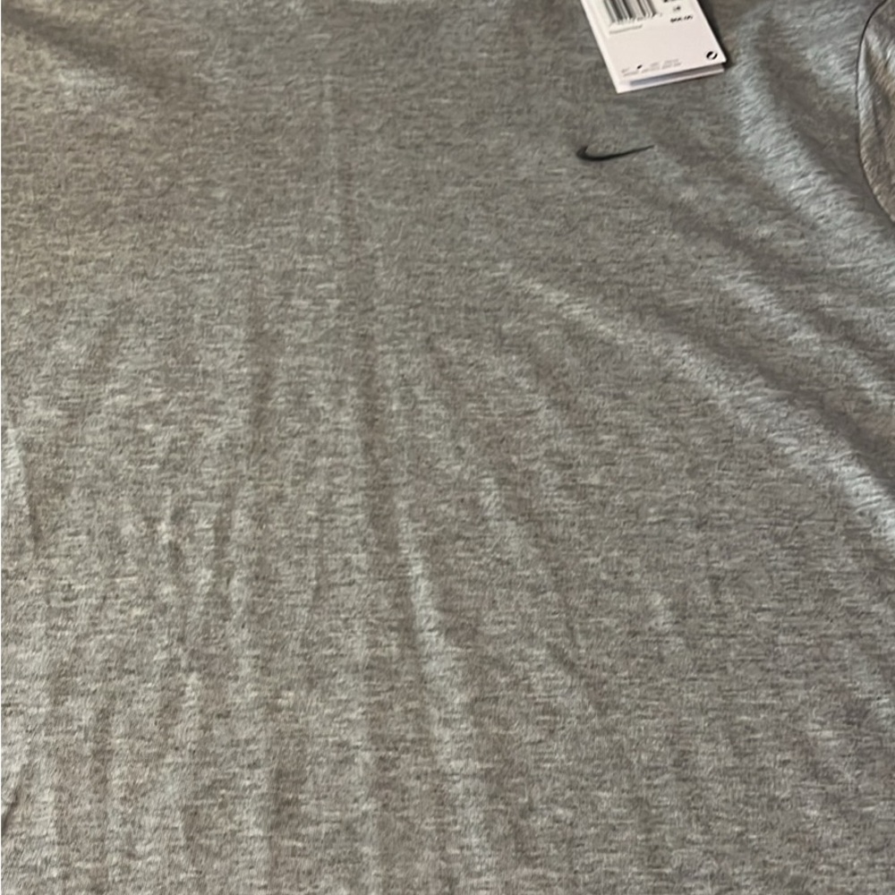 Men’s XL Nike Tee